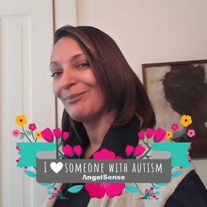 Meet your Posher, Denisha